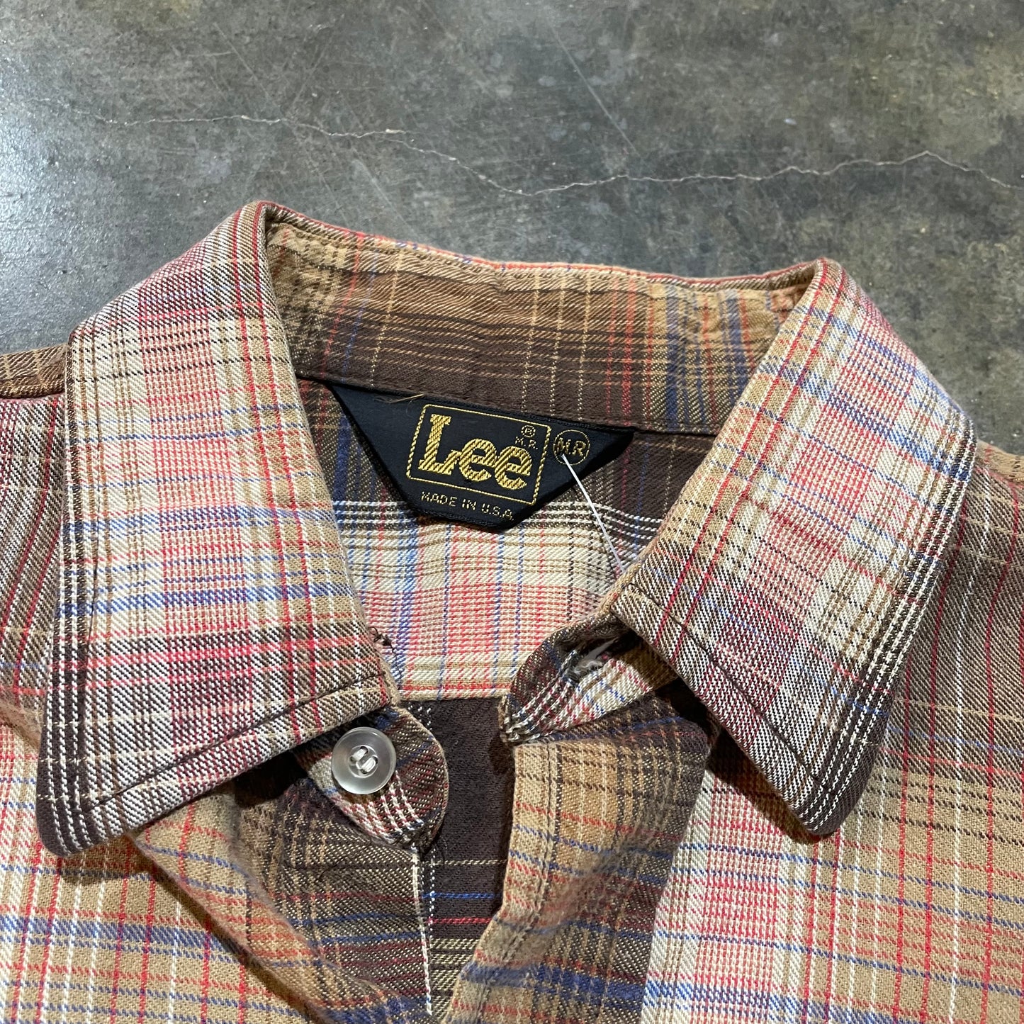 Lee Lightweight Button Up