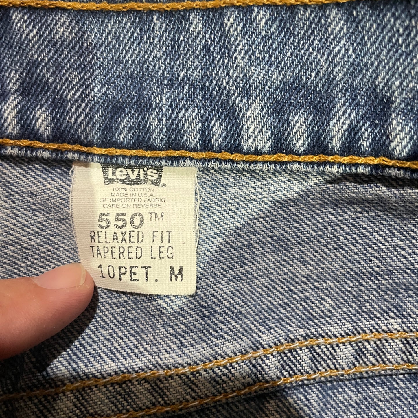 Levis 550 Jeans