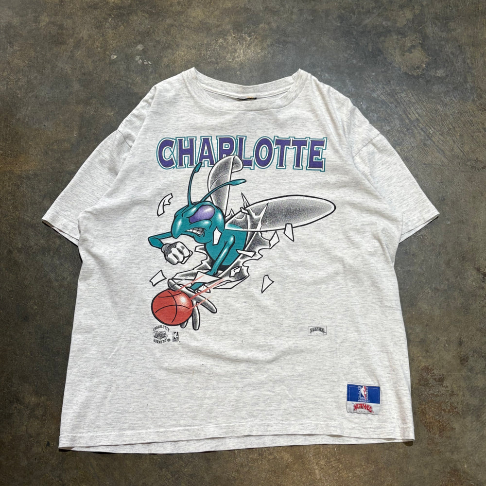 Charlotte Hornets Graphic Tee