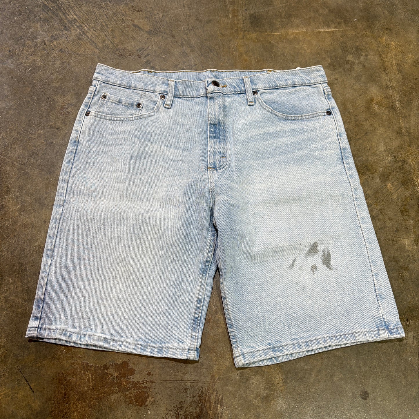 Wrangler Lightwash Jorts38