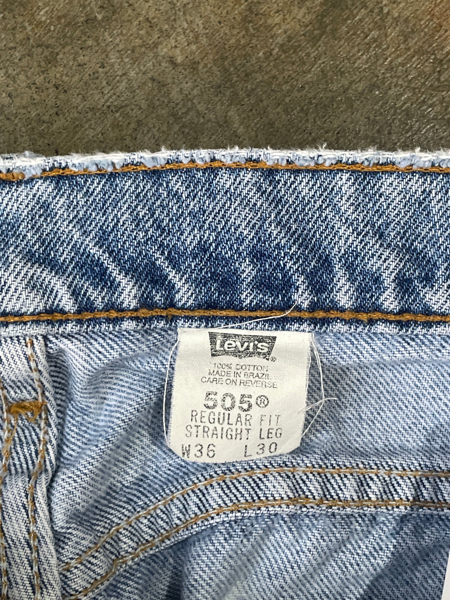 Light Wash Orange Tab Levi’s 505