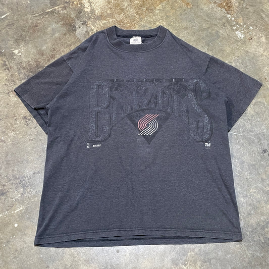 1990s Portland Trail Blazers NBA Graphic Tee (XL)
