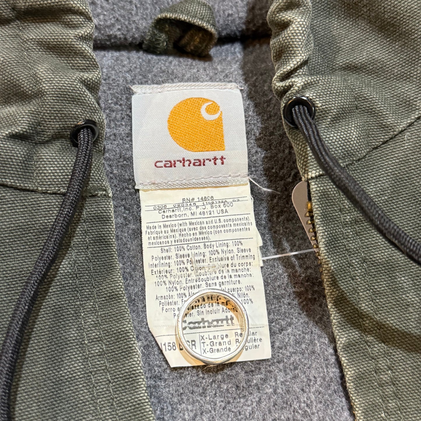 Green Lined Carhartt Hooded Jacket (Broken Zip)