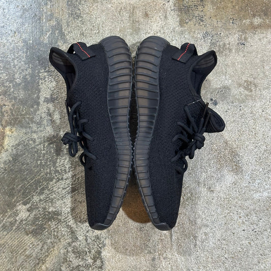 adidas Yeezy Boost 350 V2 Black Red  (no box)