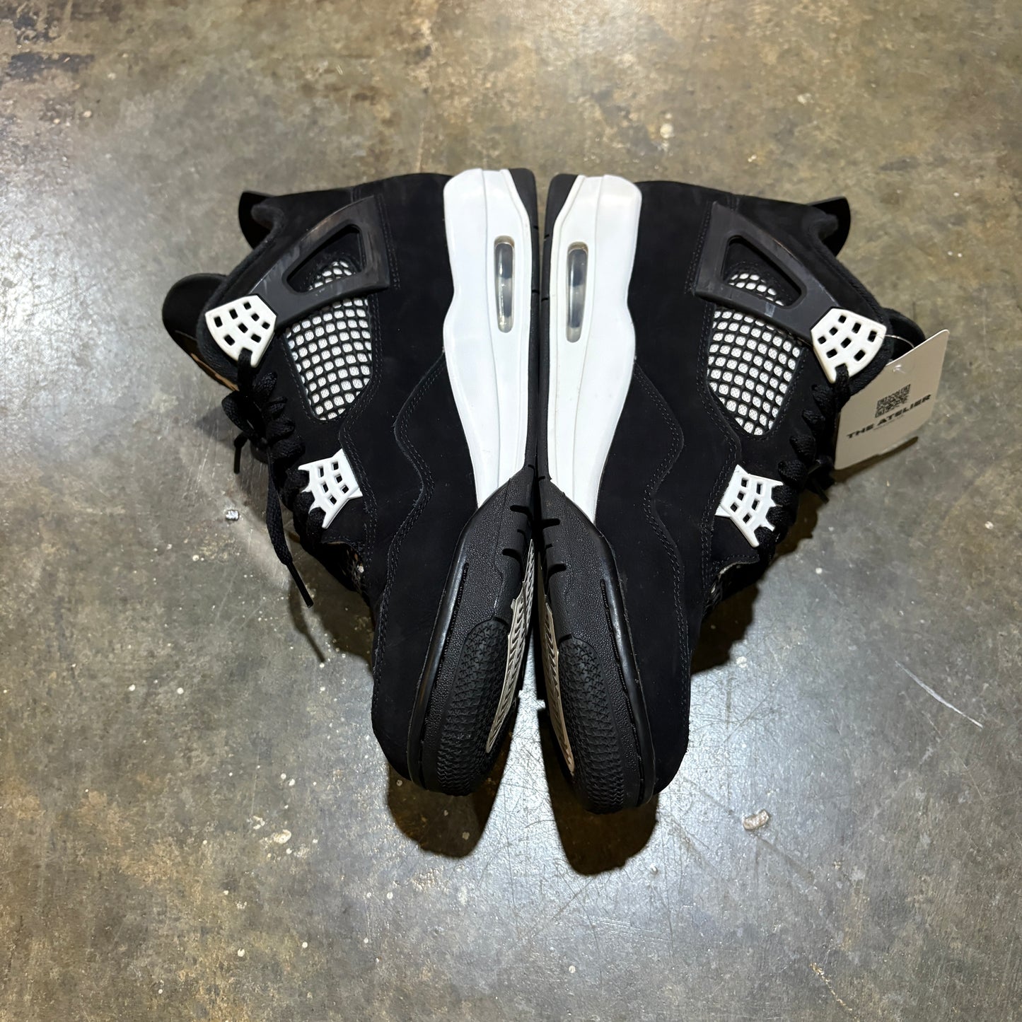 Jordan 4 White Thunder No Box