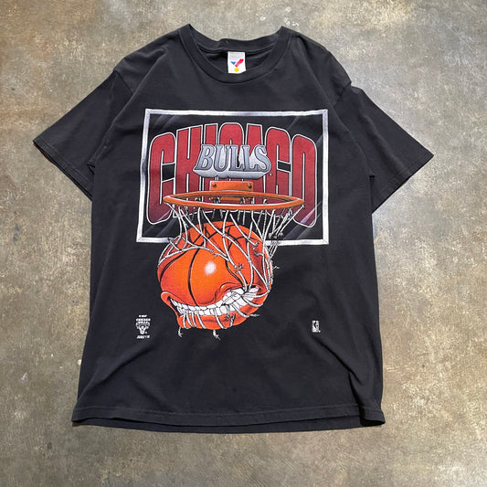 Artex Chicago Bulls Basketball Teeth Tee