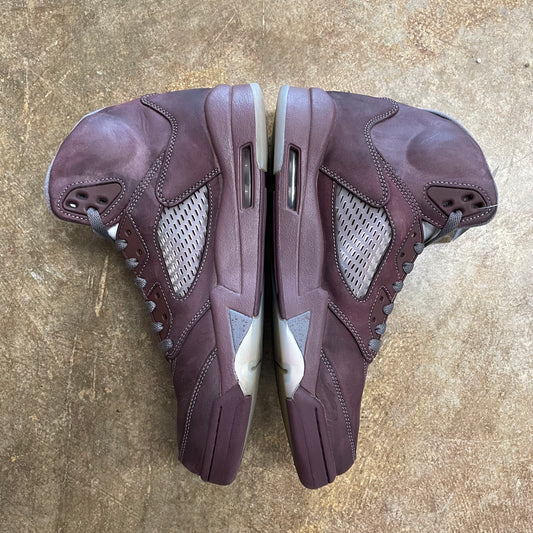 Jordan 5 Burgundy (no box)