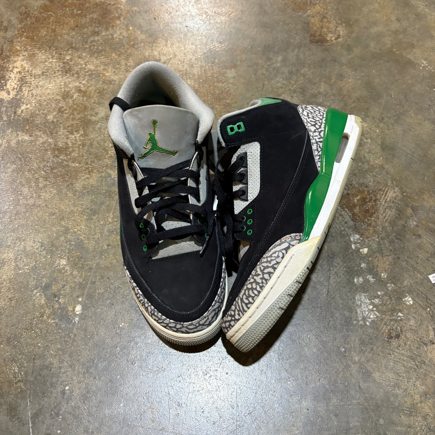 Jordan 3 Pine Green (No Box)