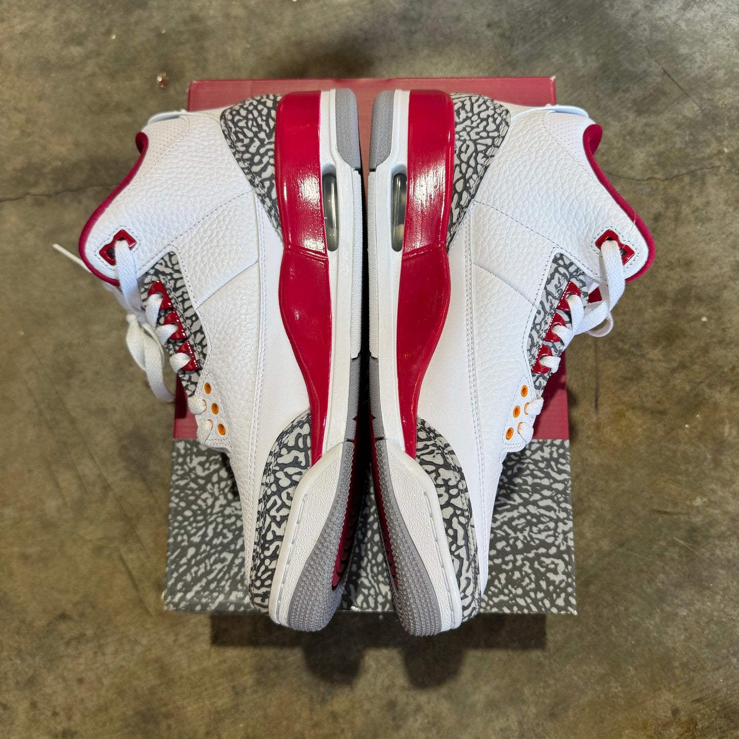 Jordan 3 Cardinal