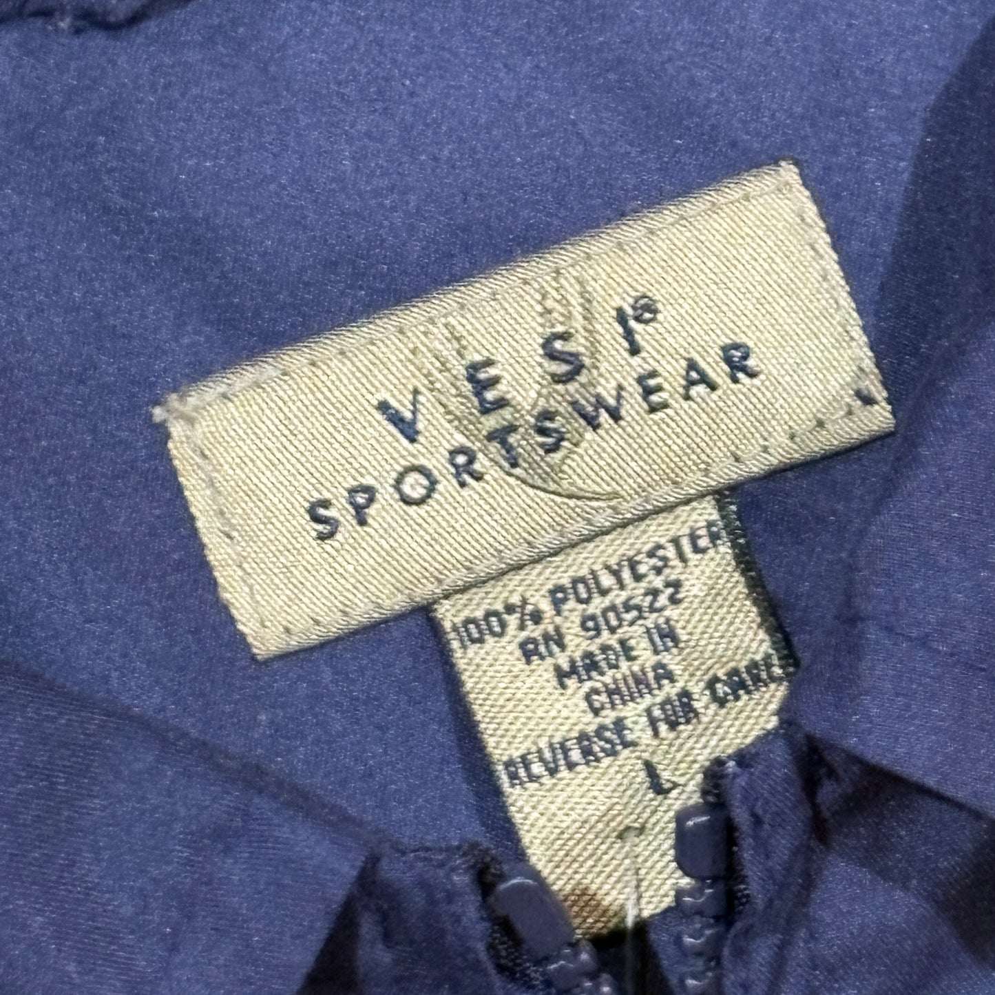 Vesi Sportswear Windbreaker