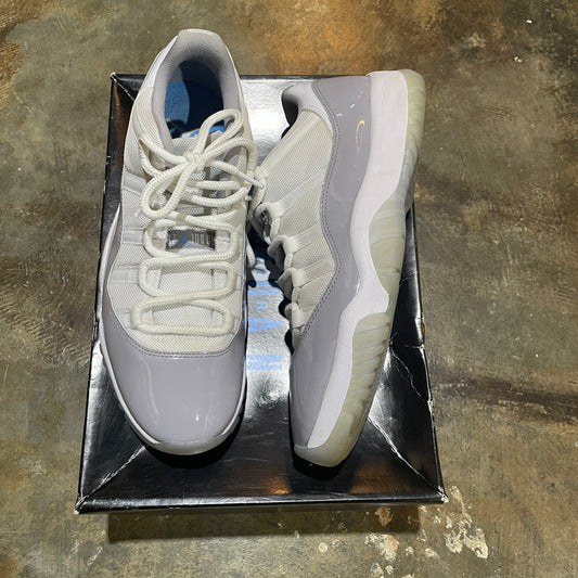 Jordan 11 Low Cement Grey