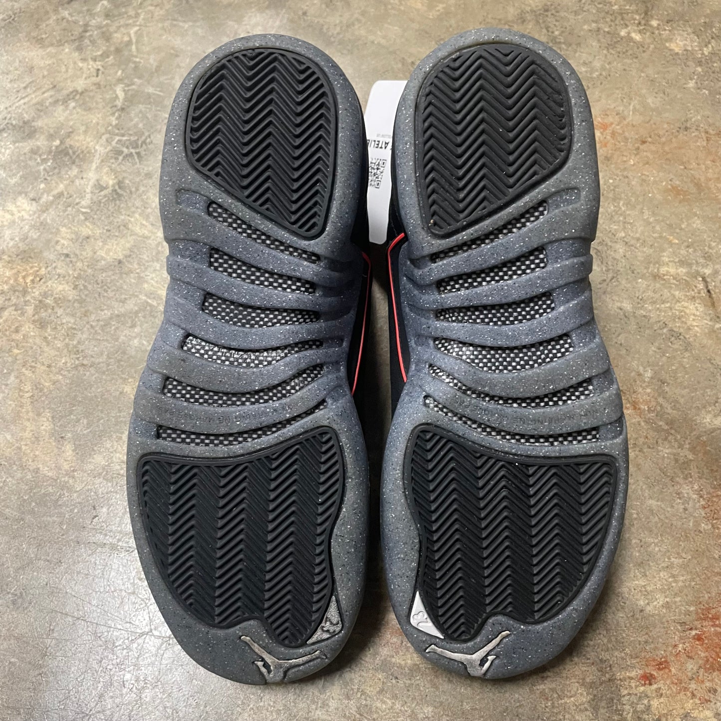 Jordan 12 Retro Utility (no box)