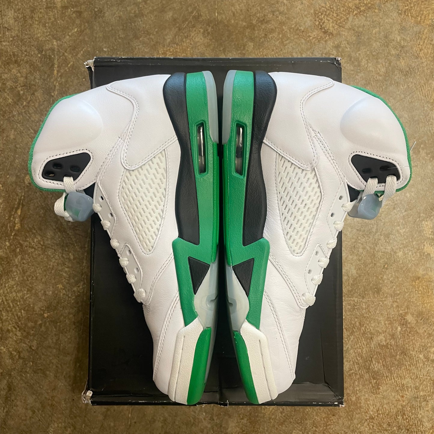 Jordan 5 Lucky Green