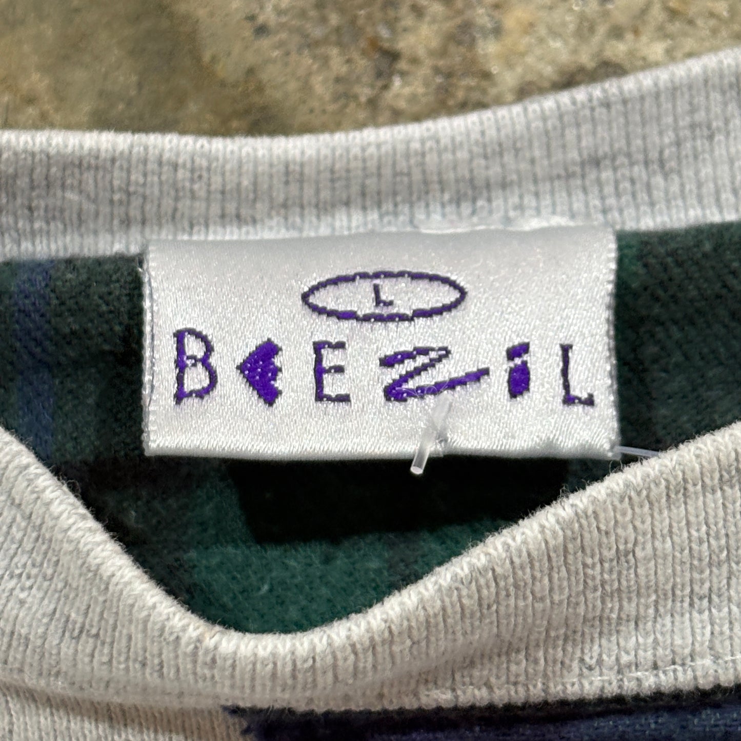 Bezil Grey Auburn Seal Crewneck
