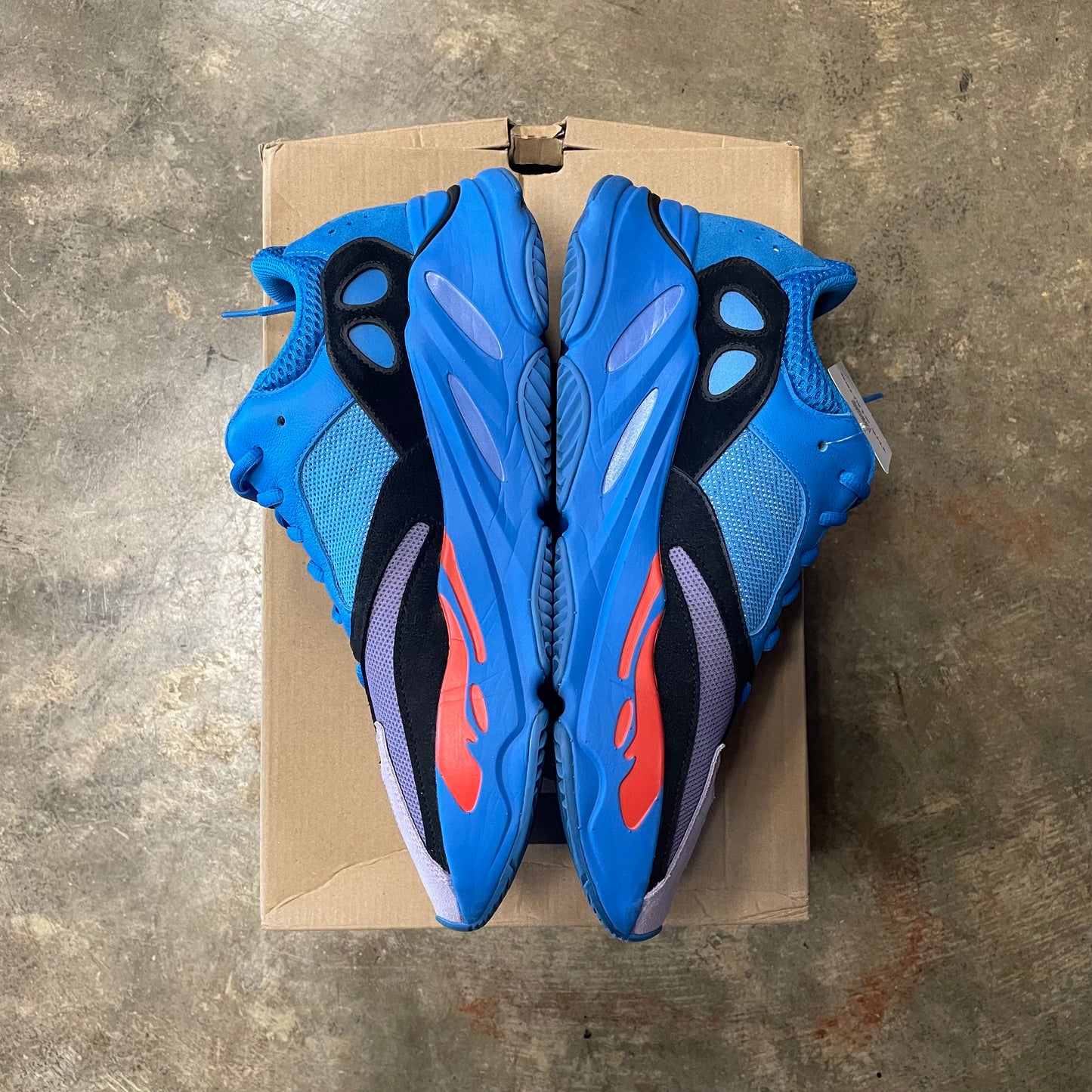 Yeezy Boost 700 Hi-Res Blue