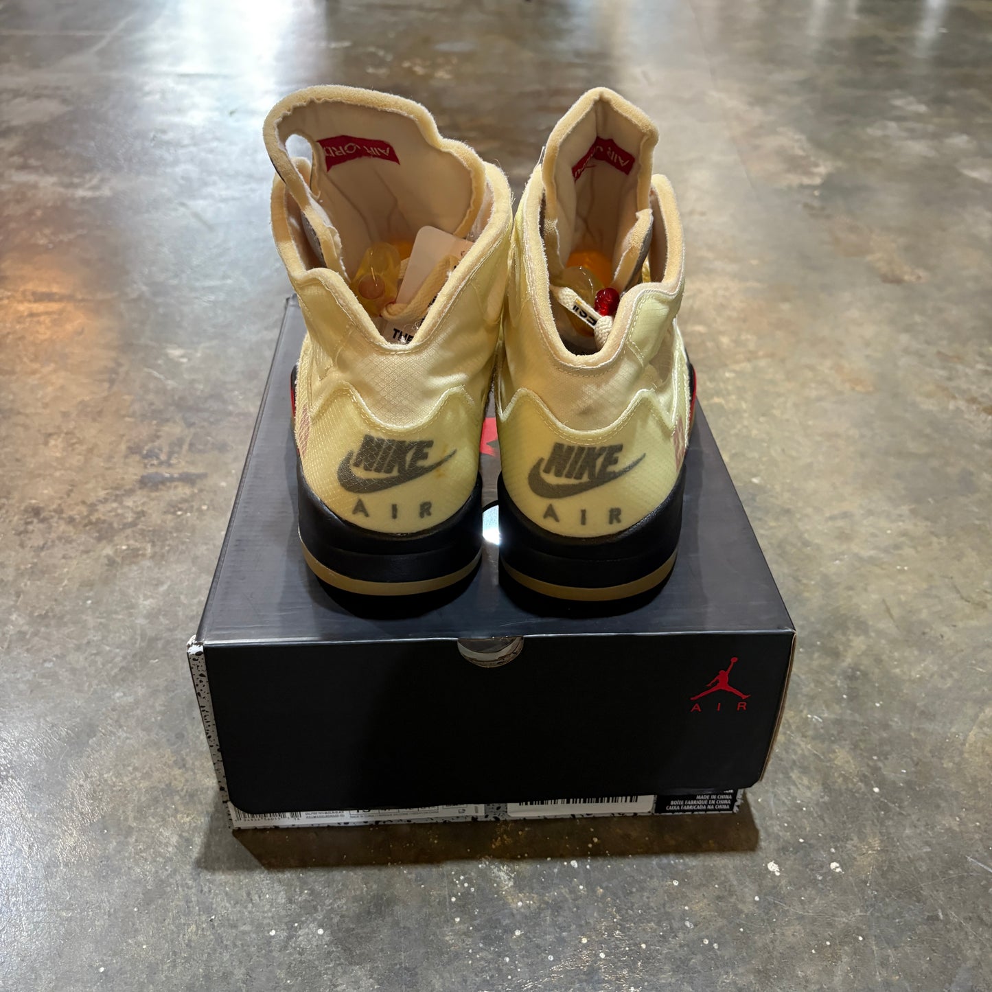 Jordan 5 Off-White Sail