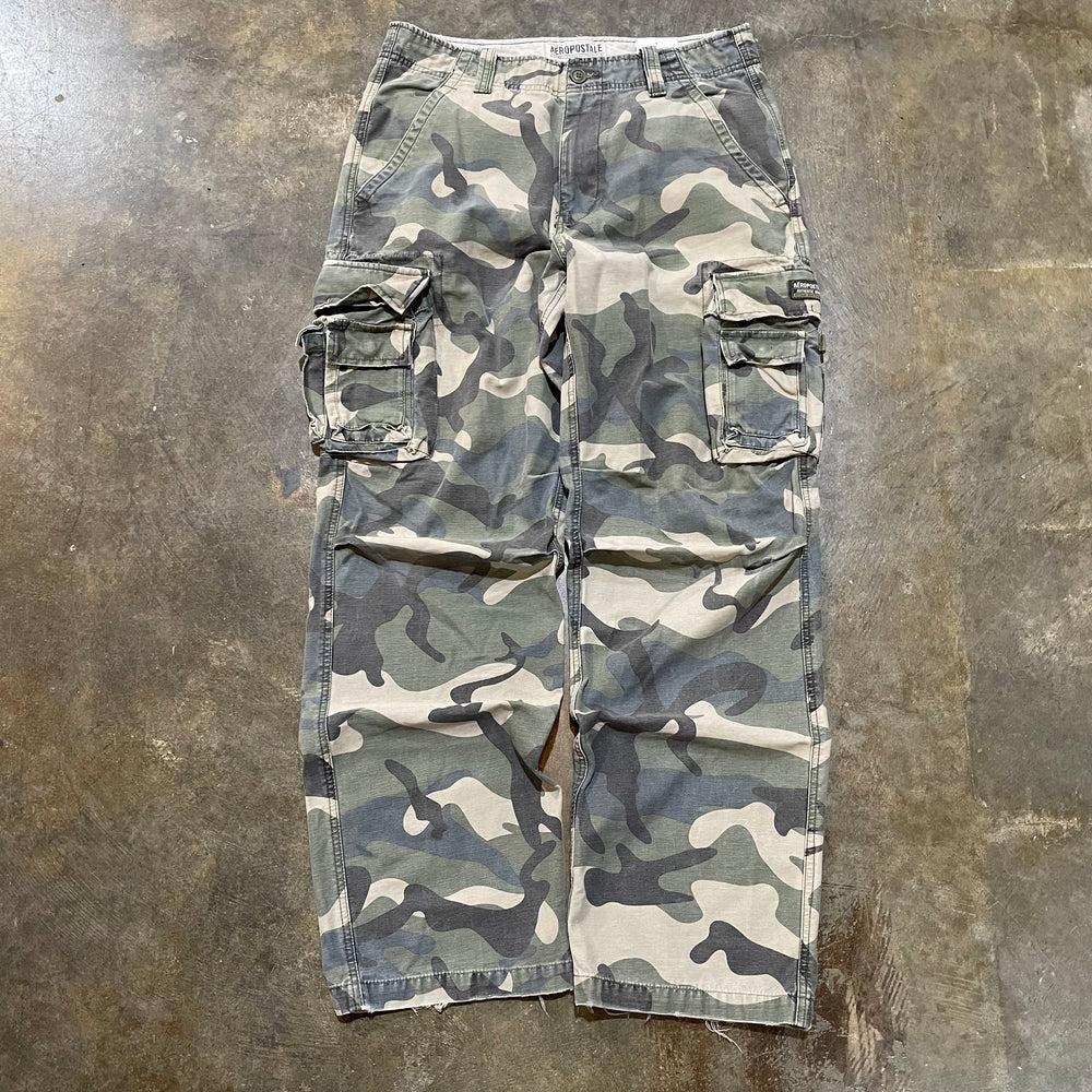 Camo Aeropostale Cargo Pants 34x34