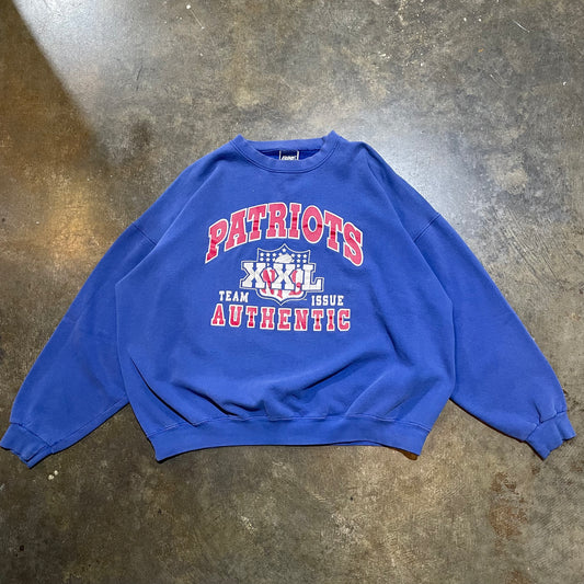 New England Patriots Team Issue Bike Crewneck