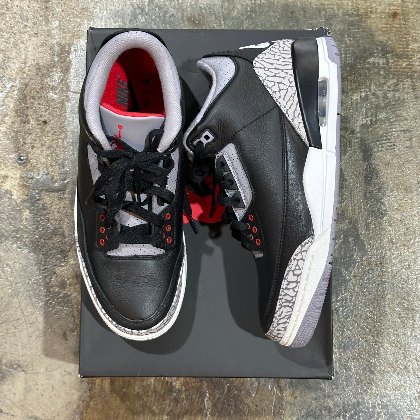 Air Jordan 3 Retro Black Cement