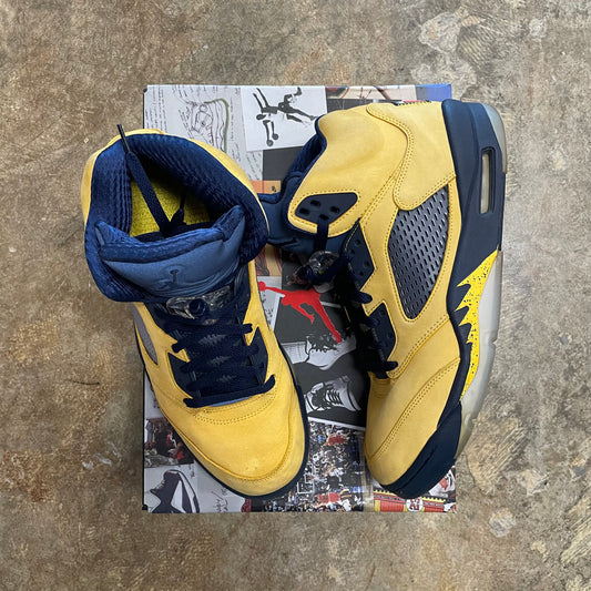 Jordan 5 Michigan