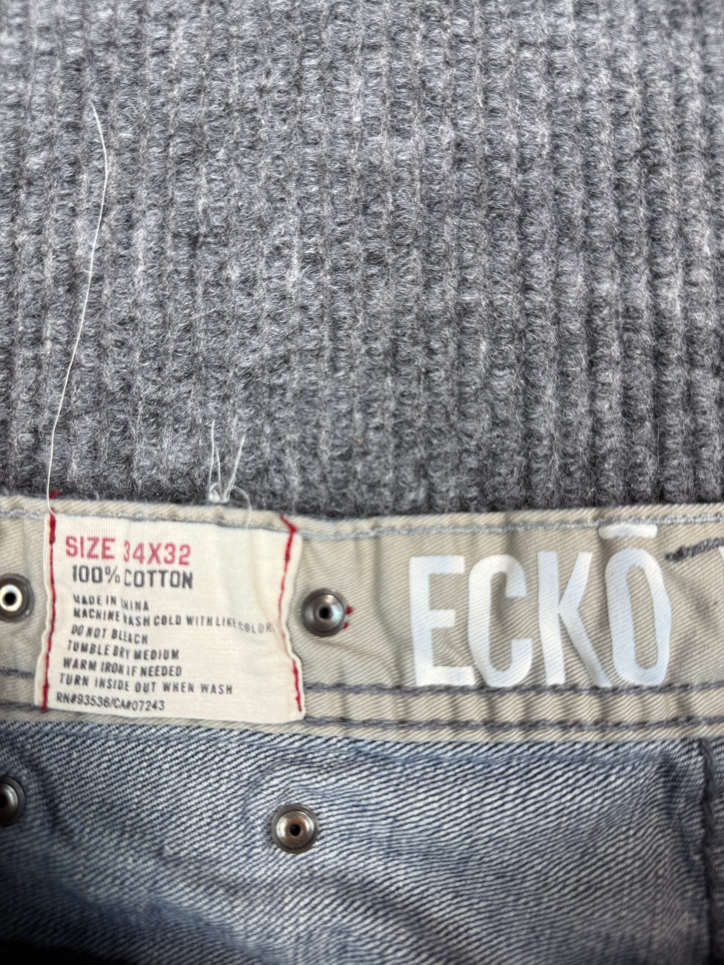 Ecko Light Wash Denim Jeans (L)