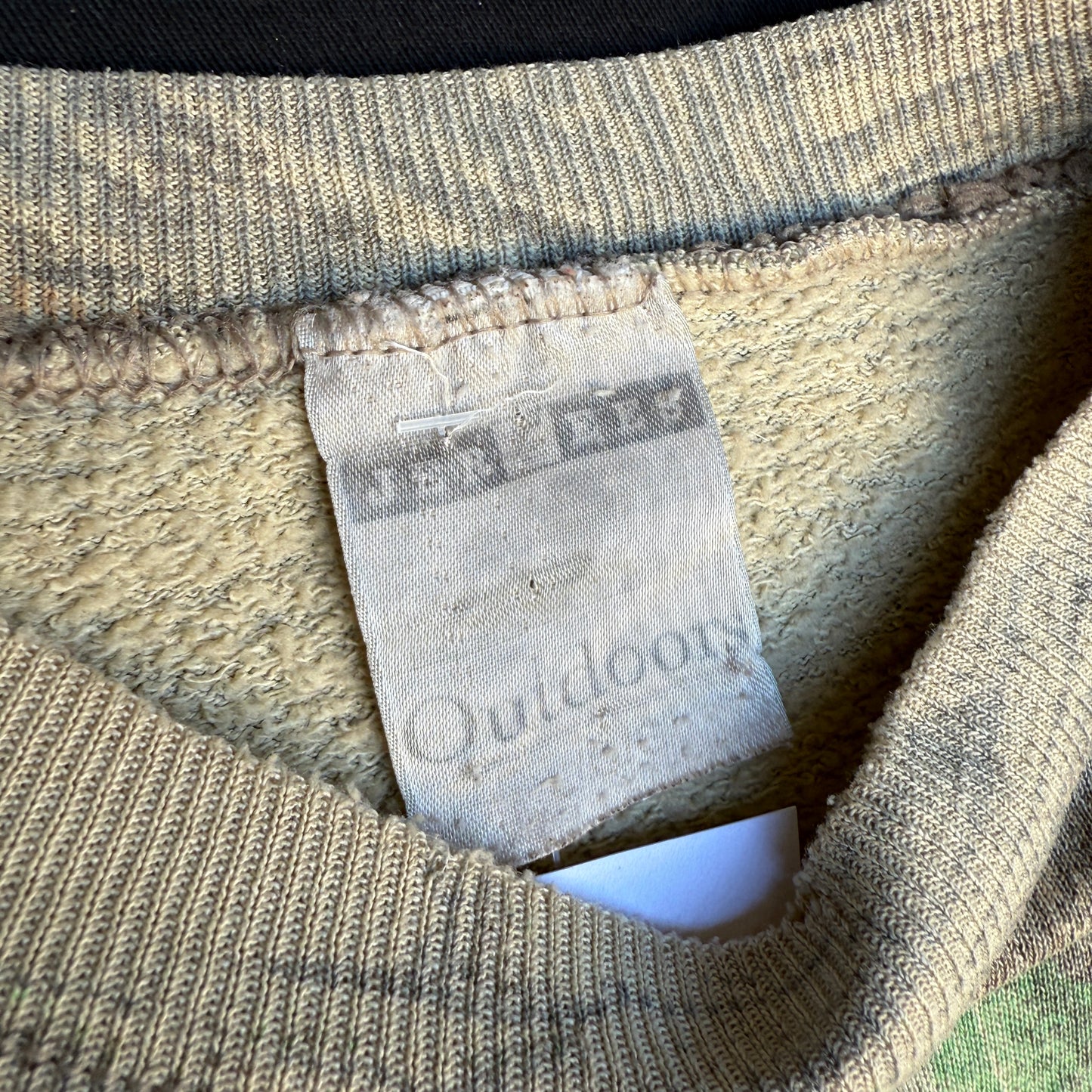 90s Hunting Camo Forest Print Sweatshirt (L)