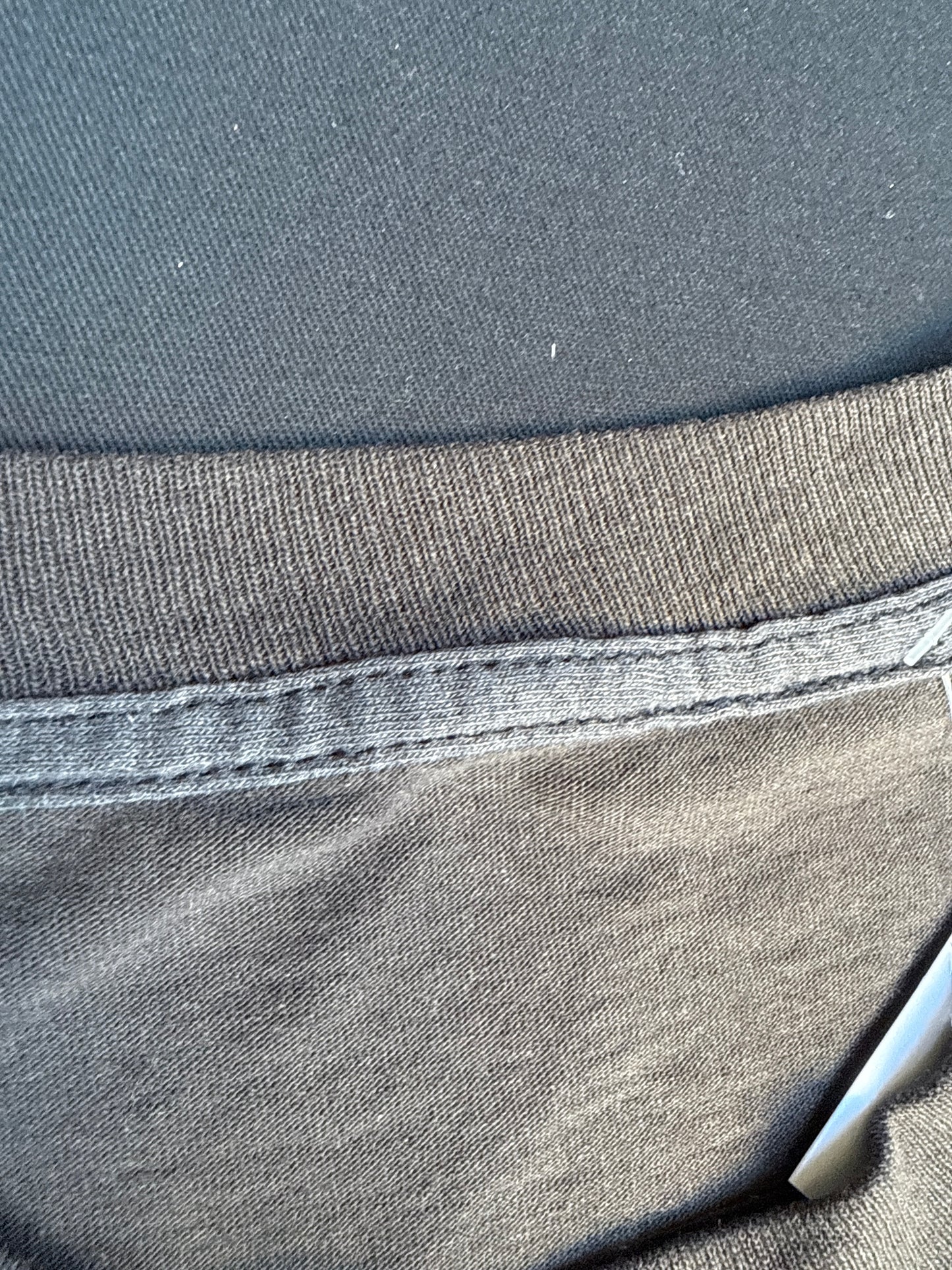 Grunge Skull Graphic Tee (L)