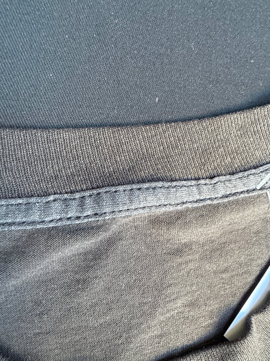 Grunge Skull Graphic Tee (L)