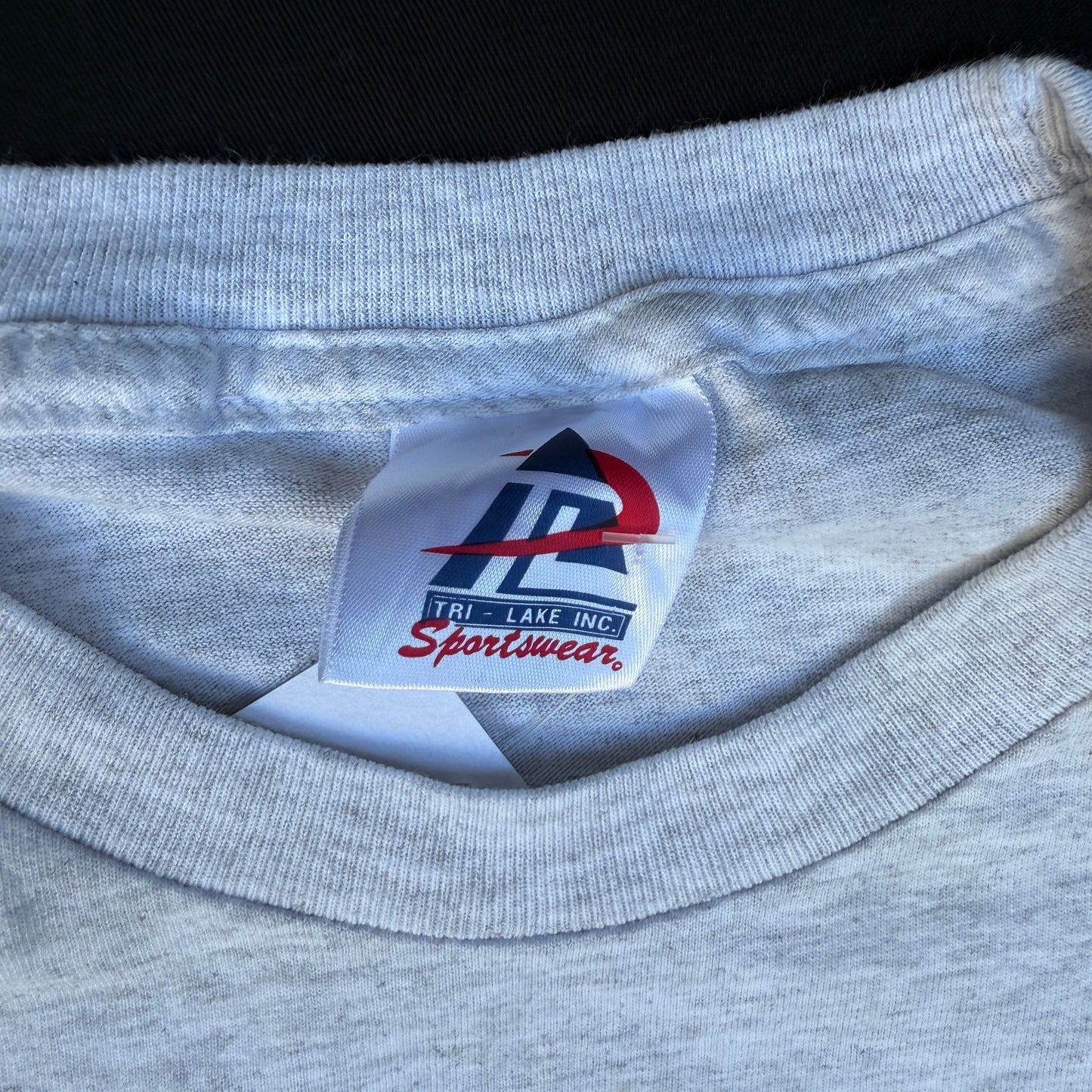 2006 NCAA Division III Virginia Wesleyan National Champions Marlins Basketball Tee (L)