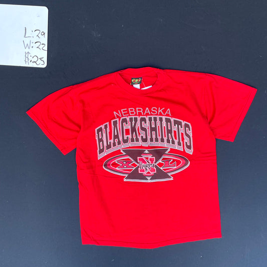 1990s Nebraska Huskers Blackshirts Graphic T-Shirt (L)