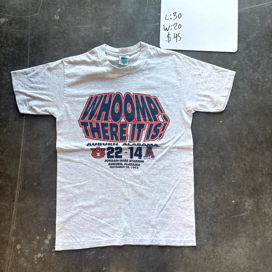 1993 Auburn Tigers Whoomp There It Is Football Graphic Tee (L)