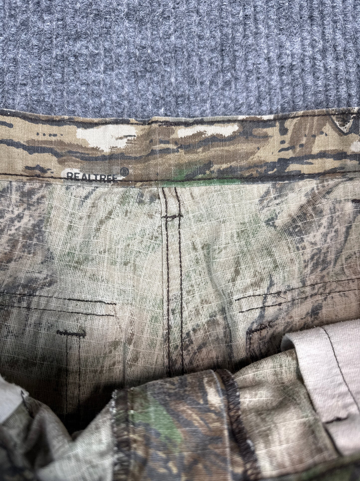 Realtree Camo Hunting Cargo Pants (L)