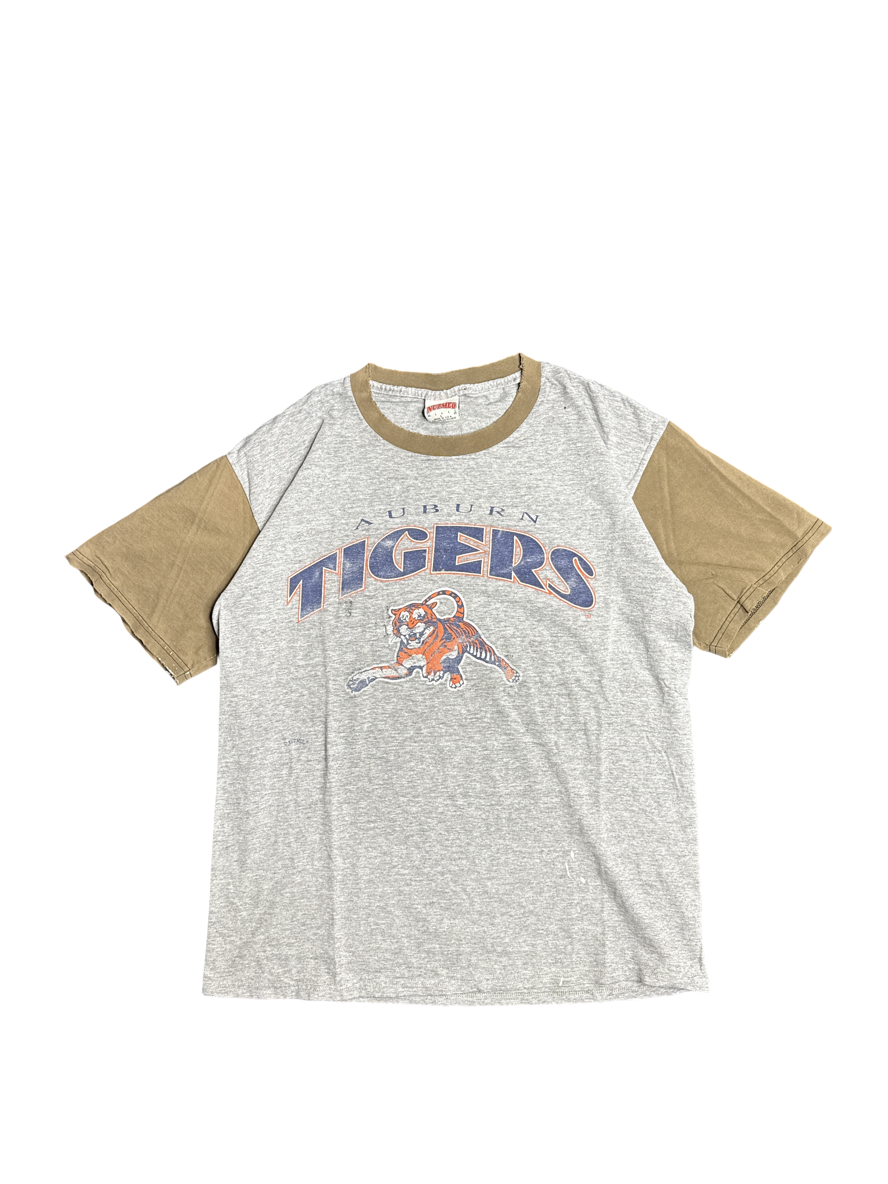1990s Auburn Tigers Nutmeg Sports Graphic Tee (L)