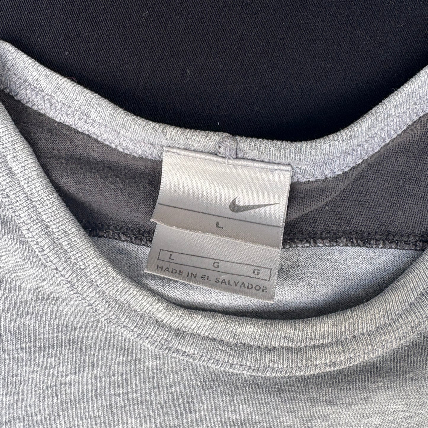 Nike Air Two-Tone Gray Graphic Tee (L)