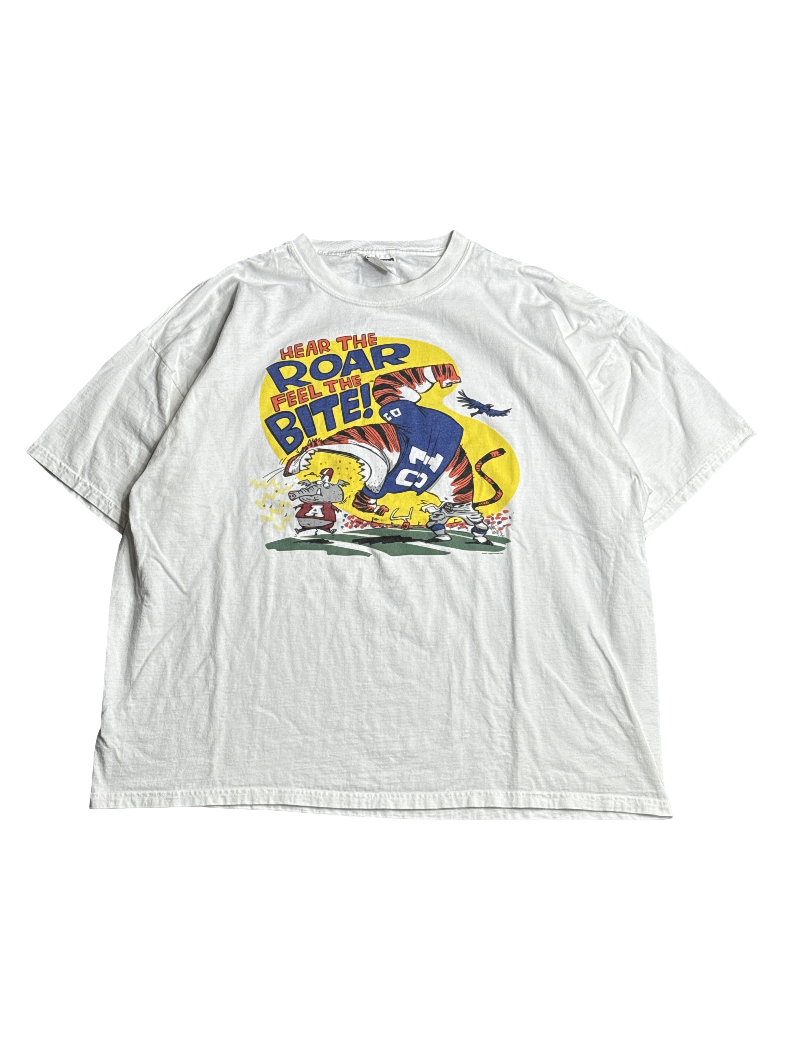 2001 Auburn vs Alabama 'Beat Bama' Football Graphic Tee (2XL)