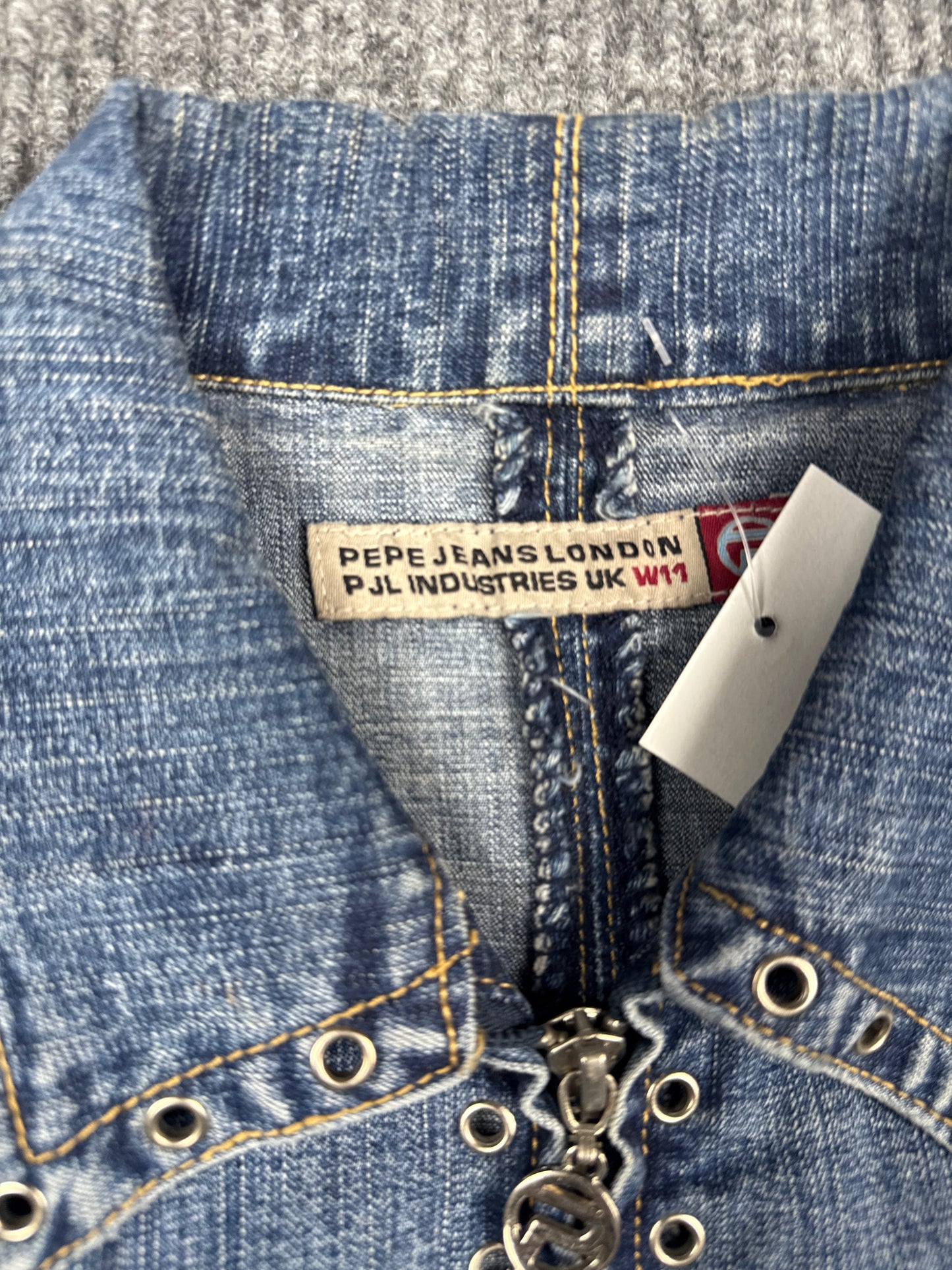Y2K Pepe Jeans London Grommet Denim Jacket (S)