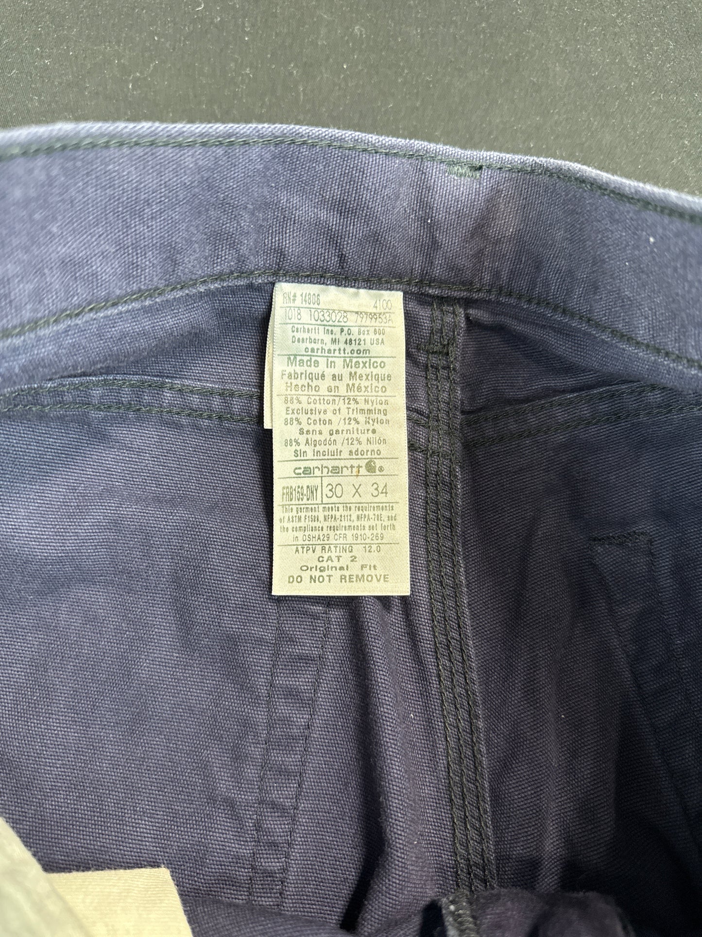 Carhartt Flame-Resistant Work Pants 30x34 (M)