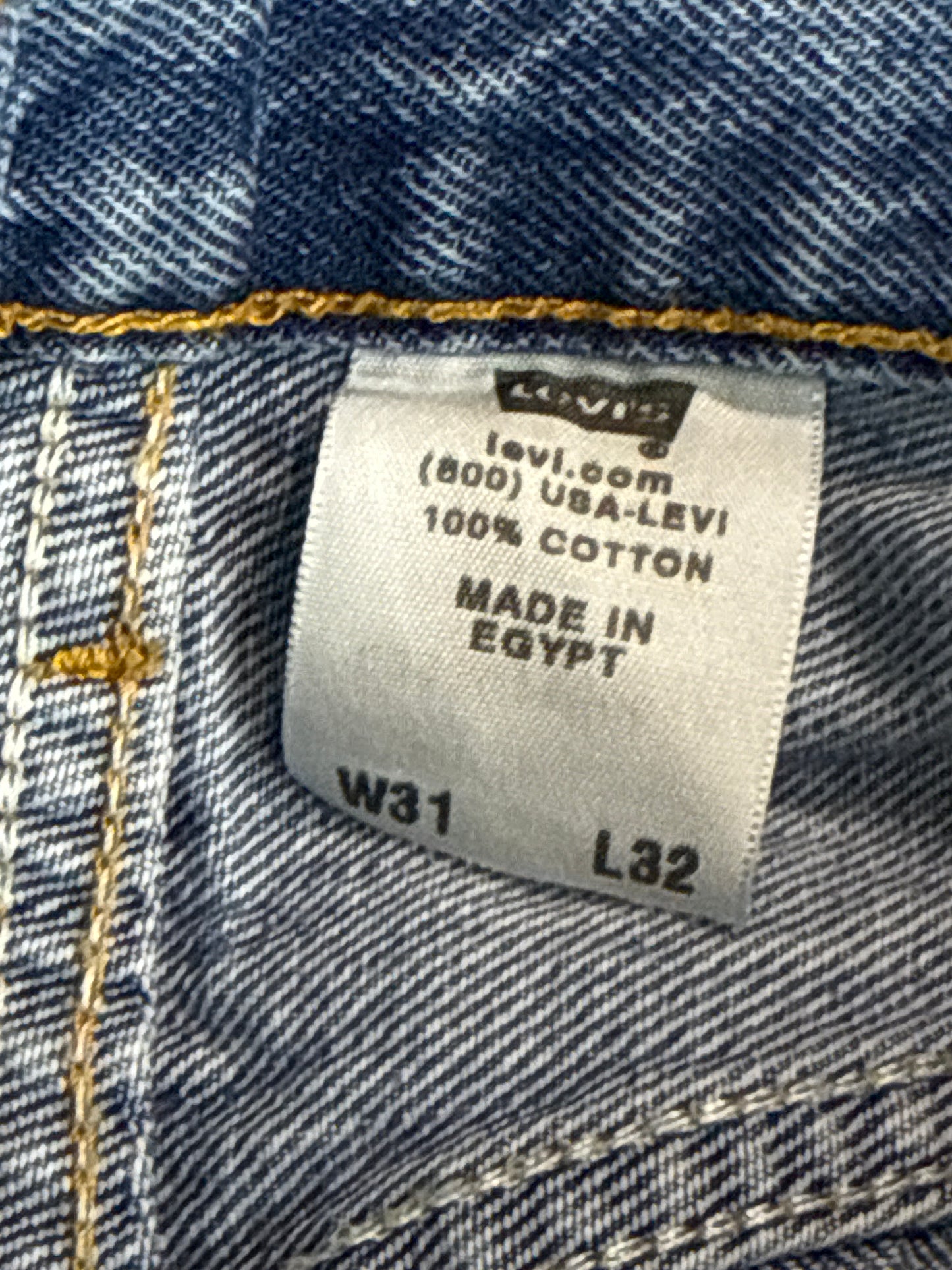 Levi's 501 Light Wash Denim Jeans (31x32)