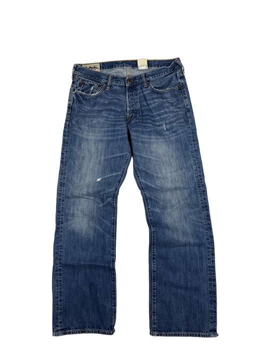 Abercrombie & Fitch Distressed Blue Jeans (33x32)