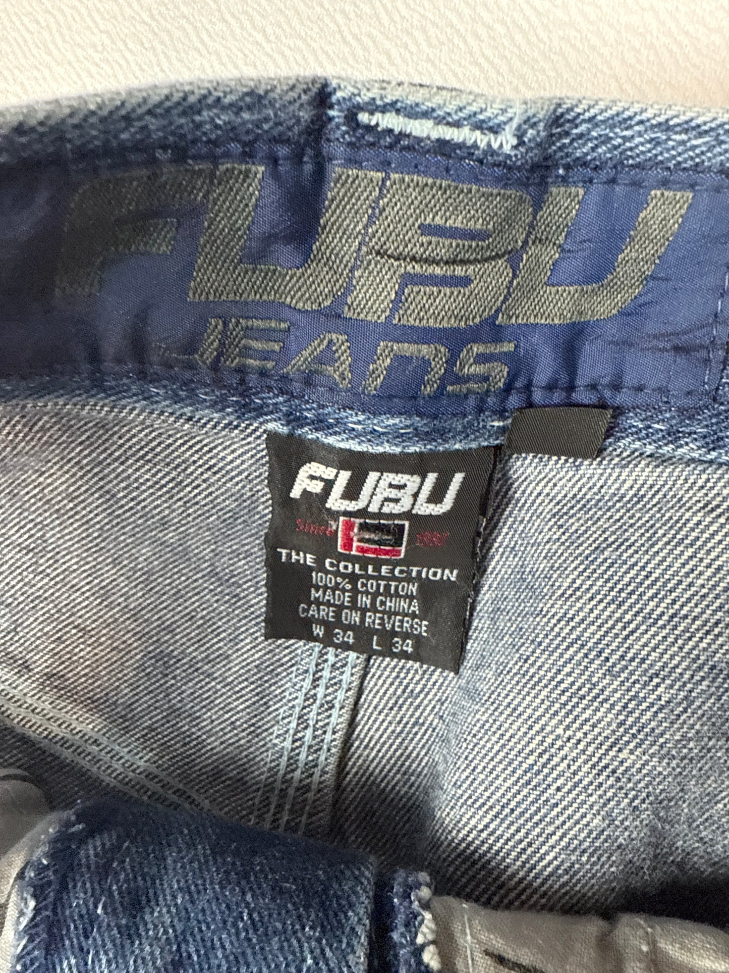 Y2K FUBU Jeans Baggy Denim Pants (L)